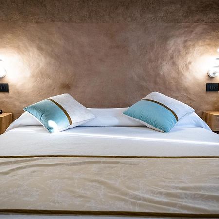 Luvia Rooms Spa Gonnesa Exteriör bild